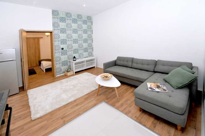 gallery pic